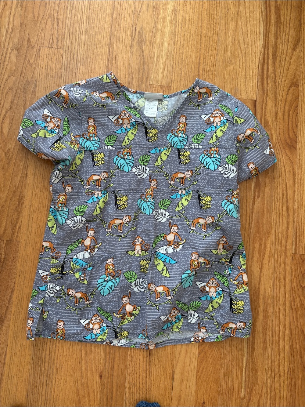 Scrubstar Women’s Gray Jungle Monkey Print Scrub Top